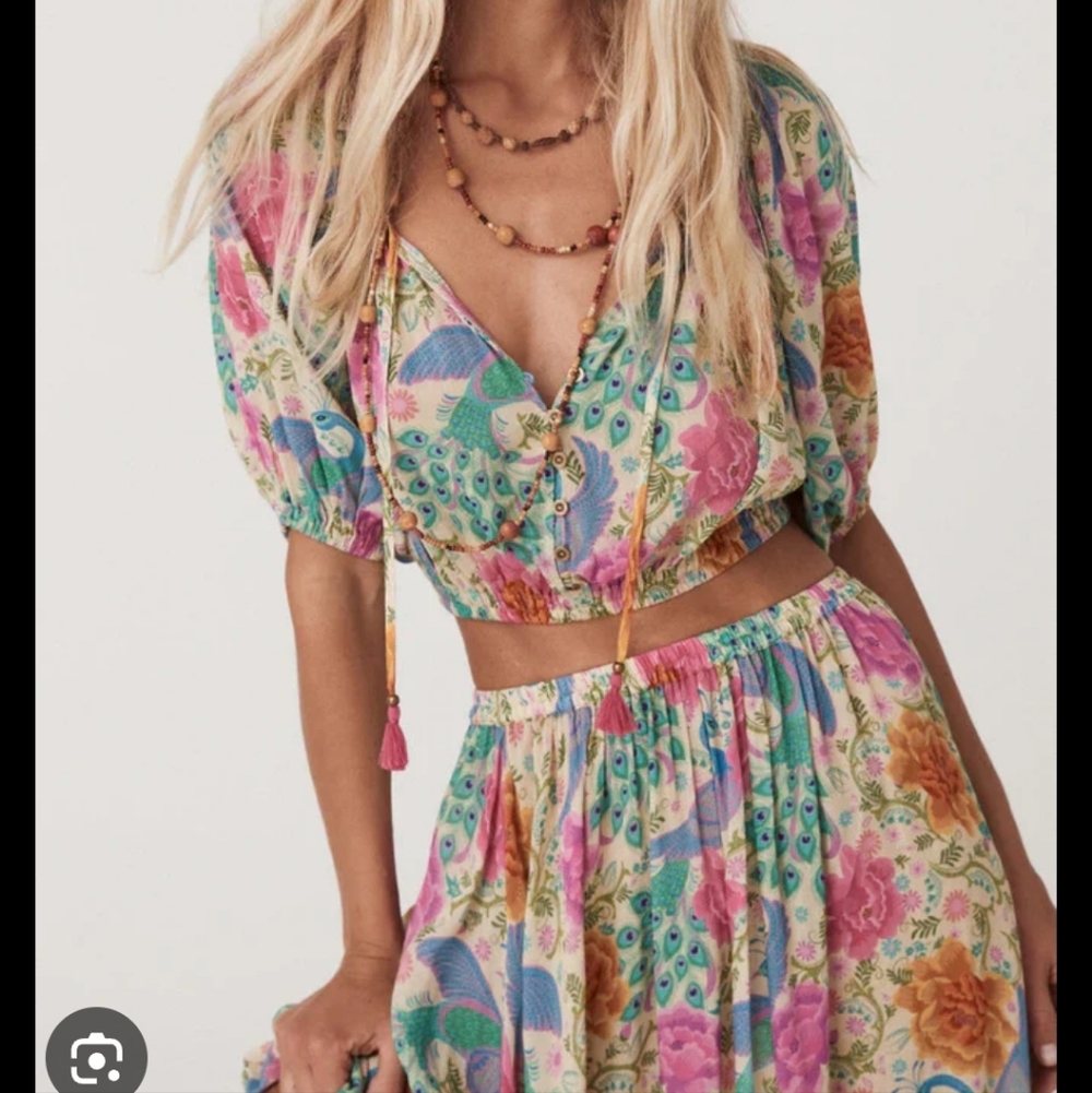 Spell Set Top  With Medium Skirt